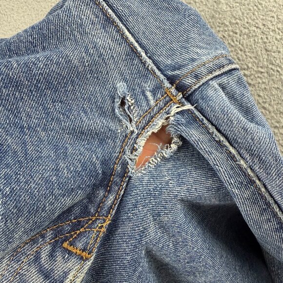 Levis 501 Jeans Mens 34x34 Pants Blue Stonewash Frayed Hem Button Straight Denim - Picture 11 of 12